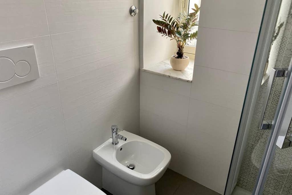 Central Modern Apartment Rome -Locazione Turistica- Exterior foto